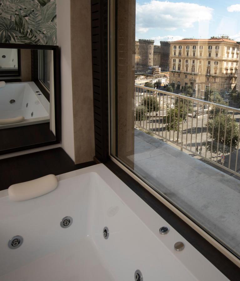 Domus Vista Castello Hotel Napoli Eksteriør billede
