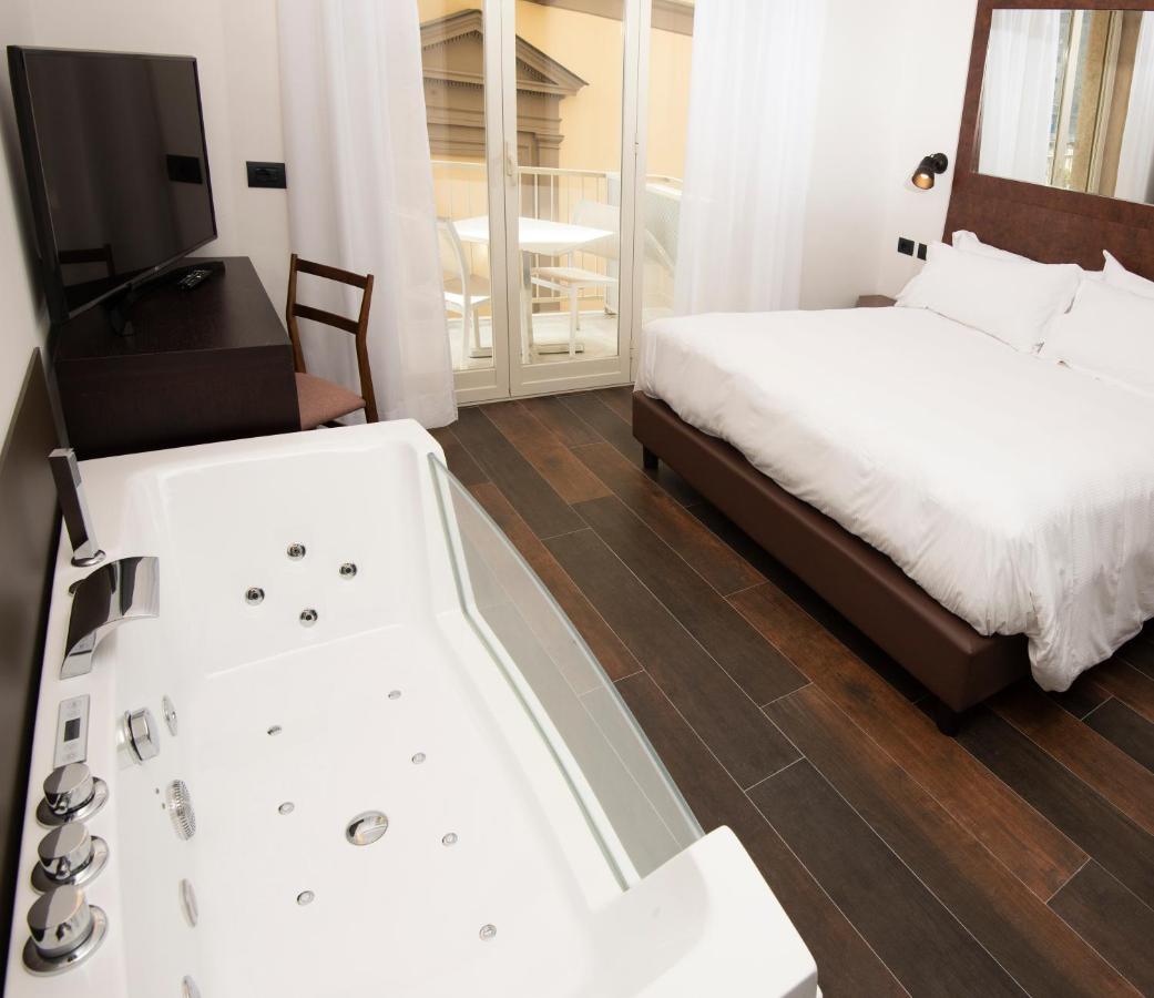 Domus Vista Castello Hotel Napoli Eksteriør billede